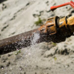 🔎✨Cómo detectar fugas de agua en tuberías enterradas: consejos y soluciones